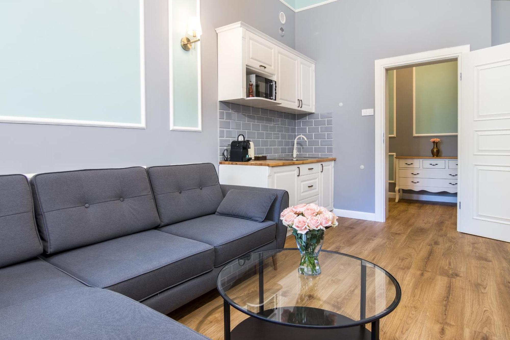 Domles Apartments คราคูฟ ภายนอก รูปภาพ